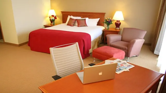 Best Western Plus Bayside Inn San Diego photo 4