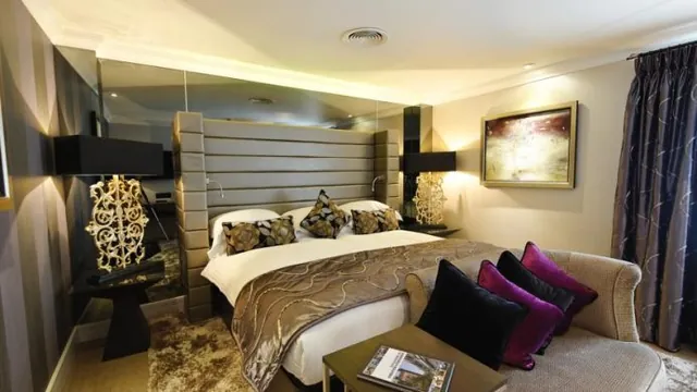 Grosvenor Pulford Hotel and Spa photo 4