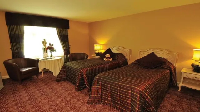 Best Western Llyndir Hall Hotel photo 2