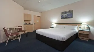 Comfort Hotel Adelaide Riviera