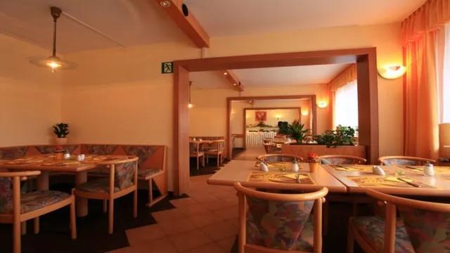 Comfort Hotel Weimar photo 2