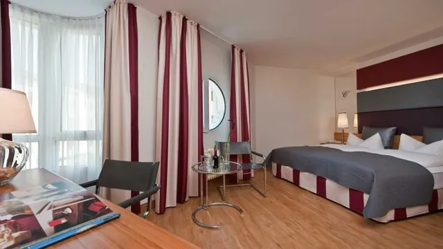 Mercure Hotel Berlin an der Urania photo 1