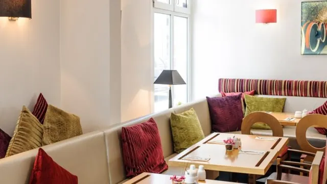 Mercure Hotel Berlin an der Urania photo 3