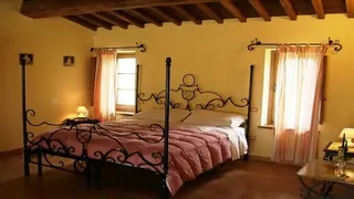 Podere Caldaruccio Ramazzano Hotel