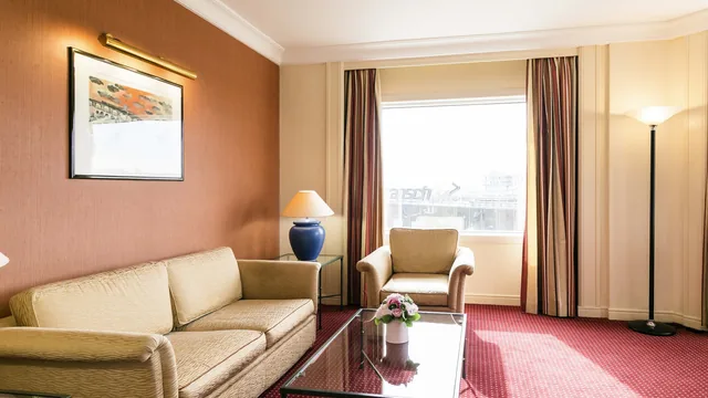 Harbour Grand Kowloon Hotel photo 3