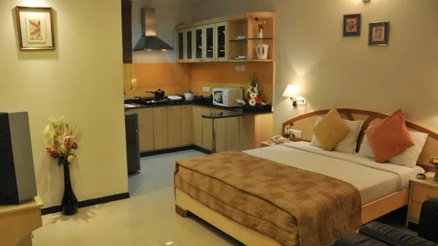 Fortune Galaxy Gujarat Hotel Vapi photo 3