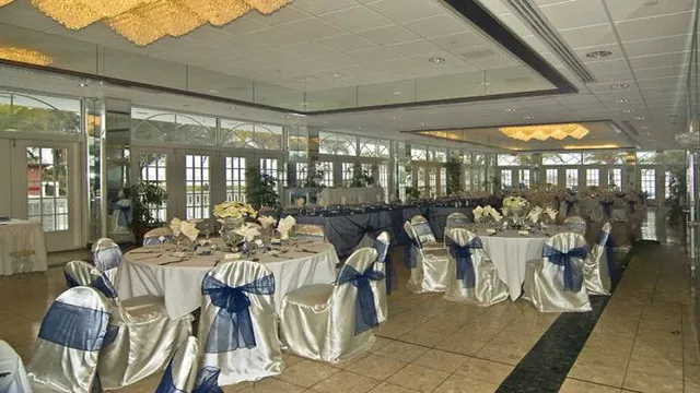 Grand Plaza Beachfront Resort Hotel & Conference Center St. Petersburg photo 1