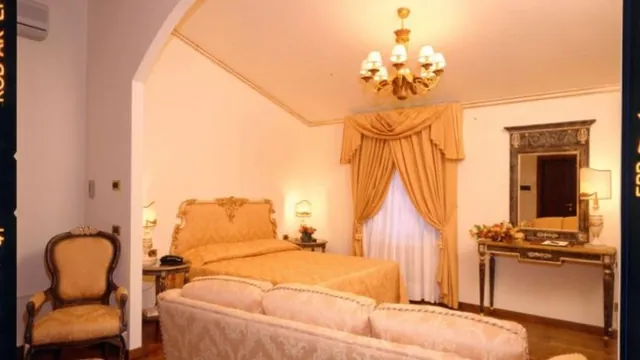 Palazzo Alexander Hotel Lucca photo 4