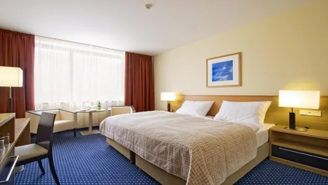 Clarion Hotel & Conference Centre photo 2