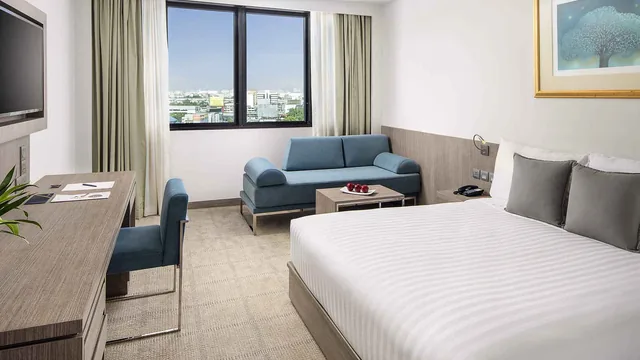 Gateway Hotel Hong Kong photo 2