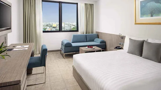 Gateway Hotel Hong Kong photo 4