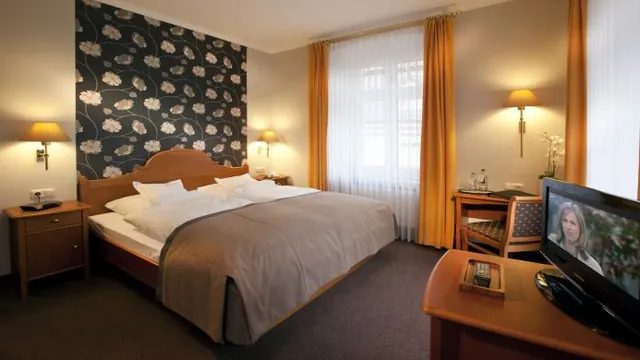 Novotel Coventry M6 J3 photo 1