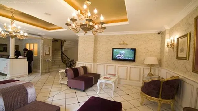 Ibis Roanne photo 2