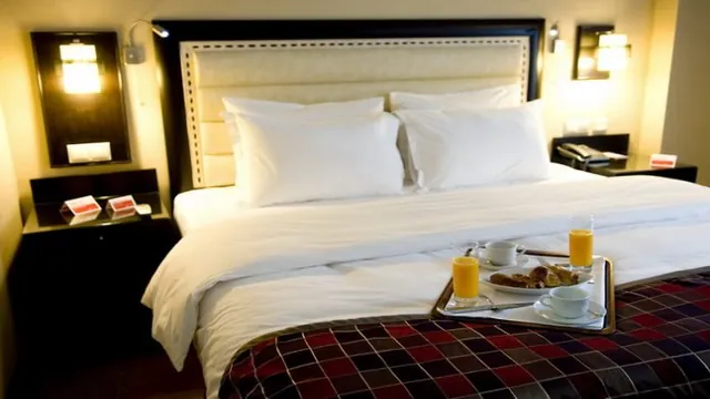 Ibis Abbeville photo 3