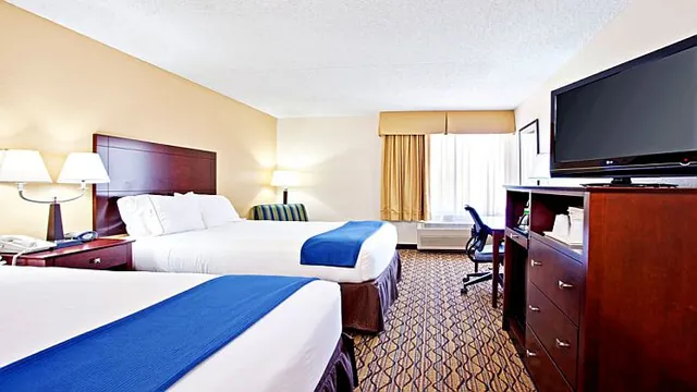 Holiday Inn Express Scottsdale North photo 3