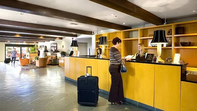 Randolph Park Hotel & Suites Tucson photo 2