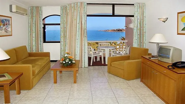Monica Isabel Beach Club Aparthotel Albufeira photo 6