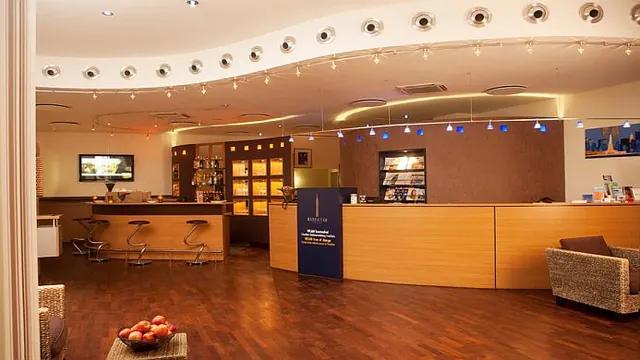 Mercure Lyon Centre Château Perrache hotel photo 1