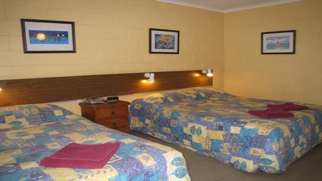 A & A Motel Proserpine photo 3