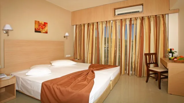 Paloma Garden & Corina Hotel photo 2