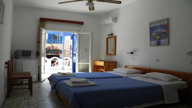 Dilino Hotel Santorini photo 3