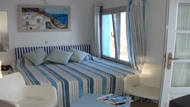 Alexander Villa Santorini photo 2