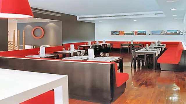 Ibis Rochefort photo 2