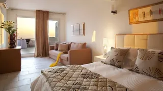 Aqua Vista - Adamant Suites Santorini Hotel