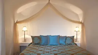 Aqua Vista - Avianto Suites Santorini Hotel