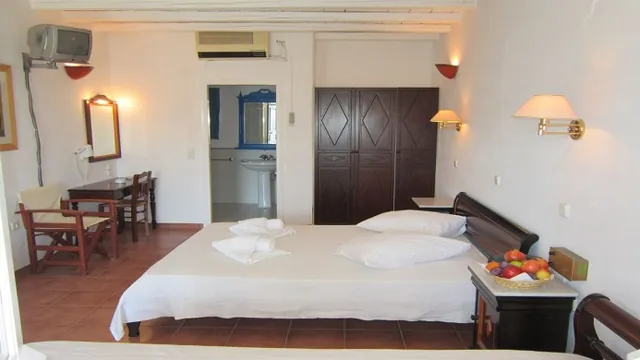 Summer View Studios & Apartments Paros Island photo 3