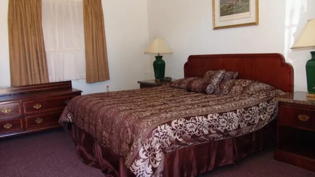 East Clare Golf Village Hotel Limerick photo 3