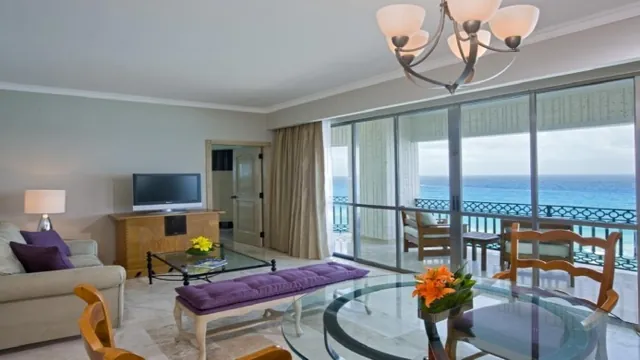 Sandos Cancun Luxury Resort All Inclusive photo 2