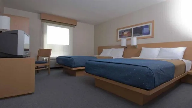 City Express Buenavista Hotel Mexico City photo 3