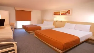City Express Torreon Hotel