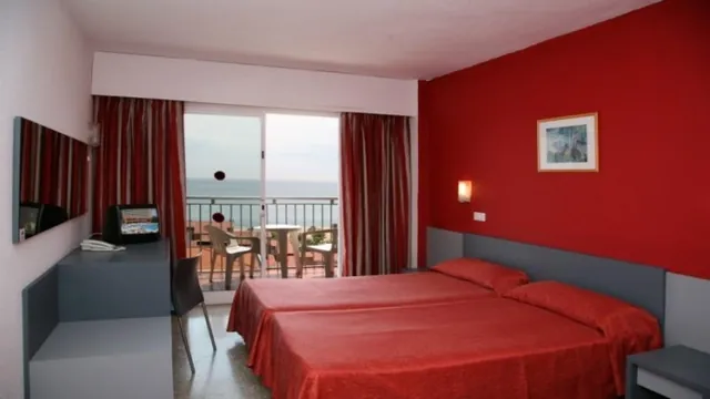 International Hotel Calella photo 3