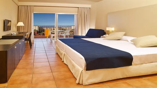 Club Marazul Tenerife Hotel photo 2