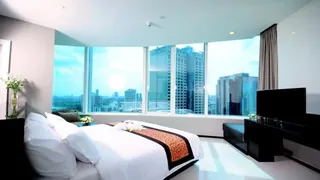 Grande Centre Point Hotel Terminal21