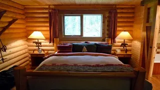 Cathedral Mountain Lodge Calgary