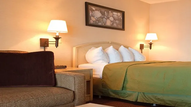 Quality Resort Bayside Parksville photo 1