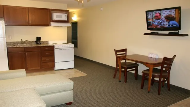 M-Star Augusta Hotel photo 3
