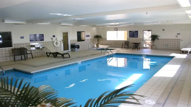 Crystal Inn Hotel & Suites Great Falls photo 2
