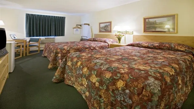 Americas Best Value Inn Detroit Lakes photo 2