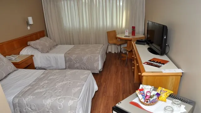 Hotel Urban Express Montevideo photo 1