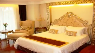 LK The Empress Pattaya Hotel