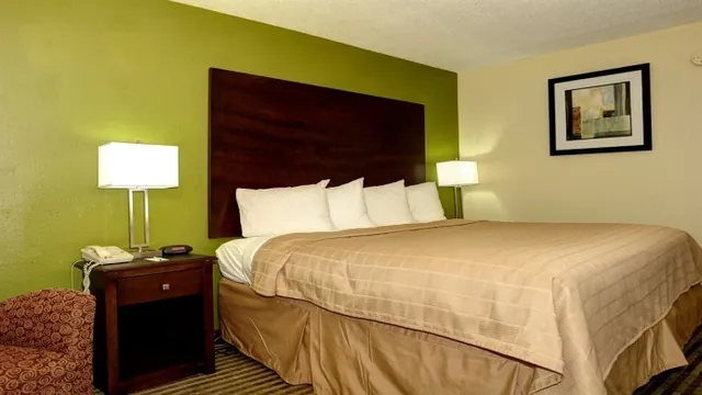 Quality Inn Jacksonville Near Camp Lejeune photo 3