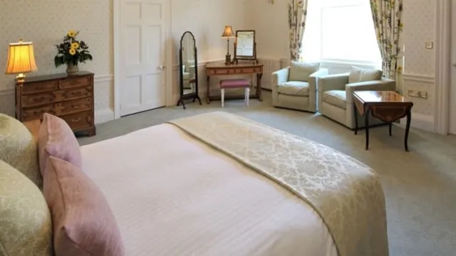 Fox And Hounds Country Hotel Exeter photo 2