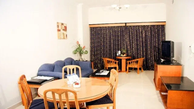 Ramee Guestline Hotel Pune photo 2