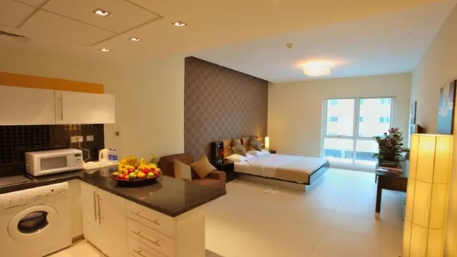 Royal Ascot Hotel photo 2