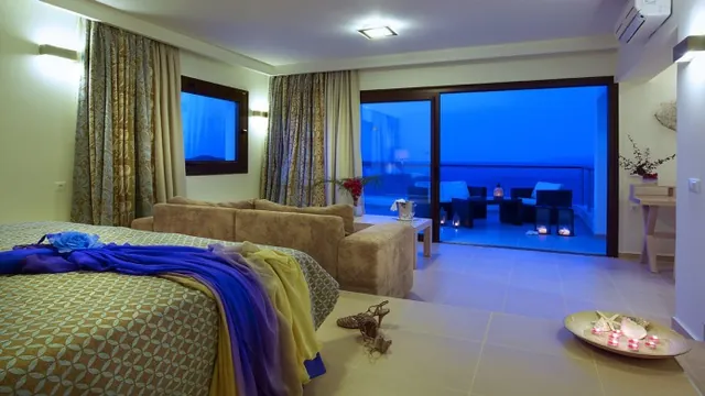 Palm Bay Hotel Crete photo 3