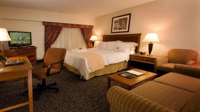 Econo Lodge Manchester, VT photo 1